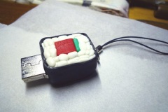 maki-flash-drive-1_web